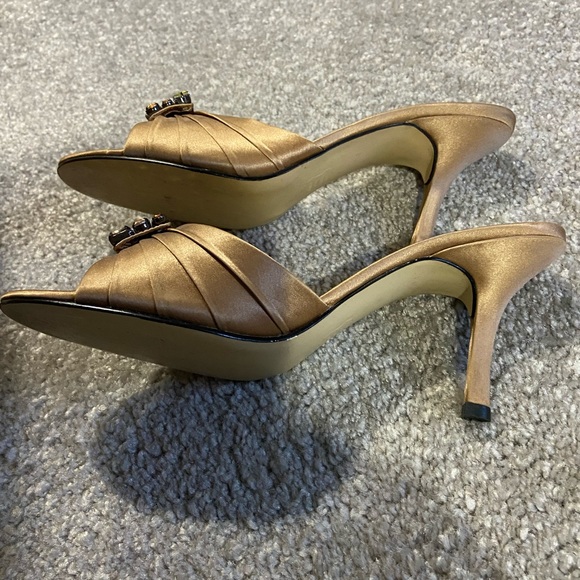 Caparros bronze silk high heel sandals with rhinestones size 8.5 Worn on… - Picture 5 of 13